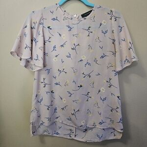 Atmosphere Women's Size 4 Pink Floral Top